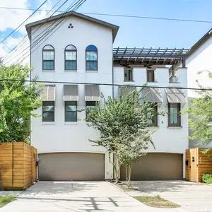 A Flock Fund home in Houston